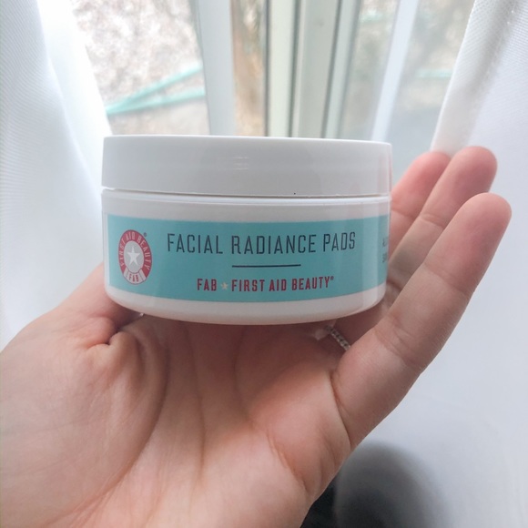 Facial Radiance Pads (BRAND NEW, NEVER OPENED) - Picture 2 of 3